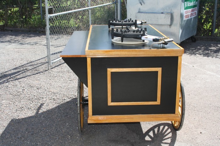 Honeysuckle Hotel – Paella Cart -